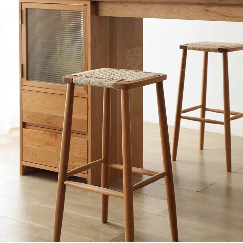 Silla de Bar de madera maciza nórdica para el hogar, taburete de Bar minimalista de estilo japonés de madera de cerezo, mesa de isla, muebles de Bar altos