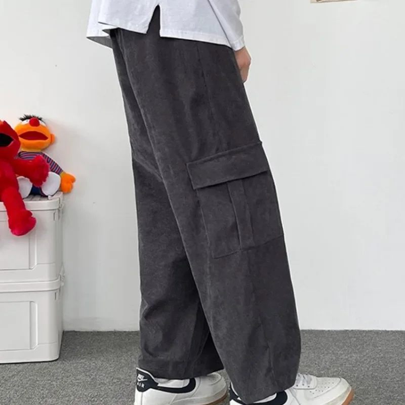 السراويل البضائع الرجالية سروال قصير زائد المخملية خمر عادية النمط الياباني جيوب بسيطة باردة الموضة العصرية Hombre أنيق فضفاض شيك