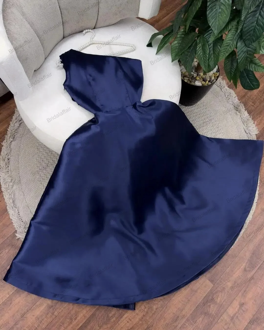 Saudi-Arabien Marineblaues A-Linie-Abendkleid aus Satin, One-Shoulder-Abschlussballkleider, Pailletten, formelle Partykleider für Damen