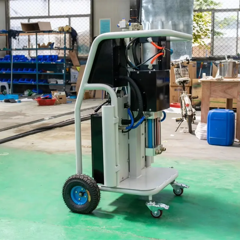Small Polyurethane Spray Machine With Heated Hose: Ensure Smooth Material Flow