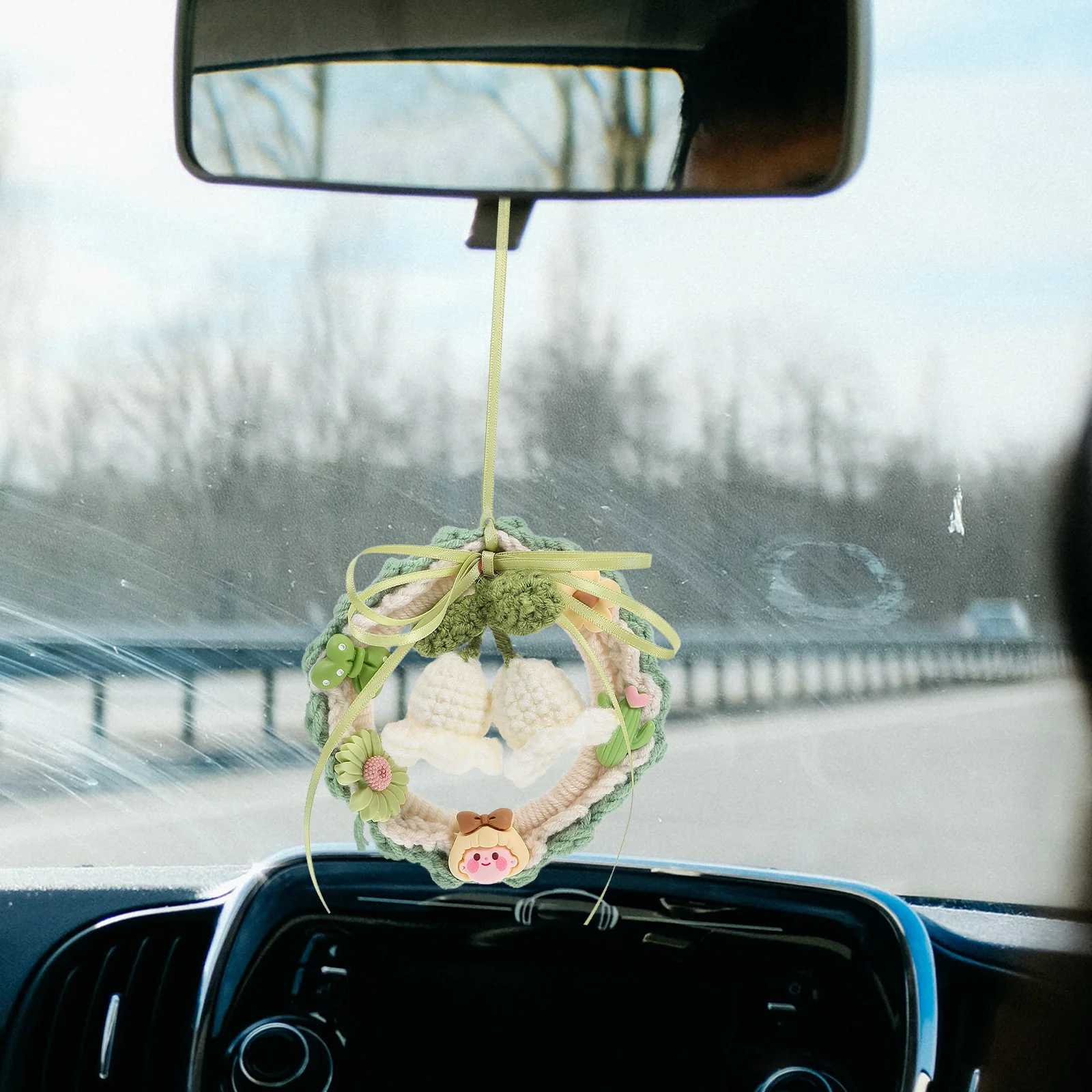 

Delicate Crochet Flower Car Mirror Decor Hanging Cute Accessories For Women Rearview Mirror Ornament Fade Resistant Easy Install