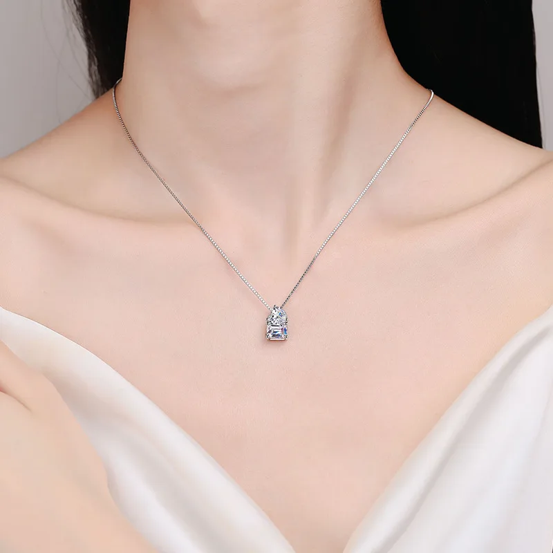 

Pure Silver Moissanite Necklace, Women's Rectangular Heart-shaped Pendant