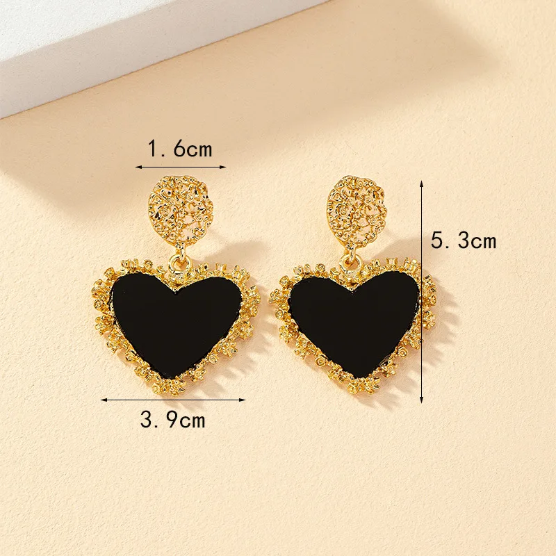 Simple Heart-shaped Stud Earrings For Women Vintage Geometric Enamel Metal Ear Accessories Holiday Party Fashion Jewelry E453