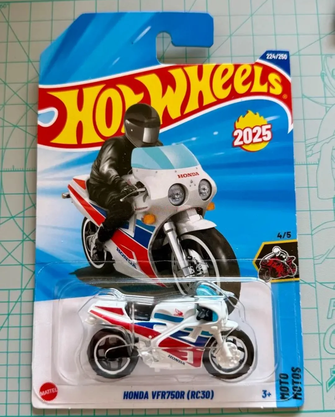 Genuine Hot Wheels Car Honda VFR750R Motorbike 1/64 C4982/2025M Diecast Toys Boy Motorcycle Motors Collection Birthday Gifts