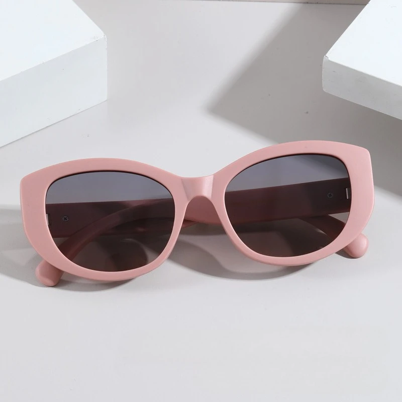 الرجعية خمر Cateye النظارات الشمسية الصغيرة النساء الرجال العلامة التجارية مصمم نظارات شمسية الإناث الصيد إطار أسود عدسة نظارات القيادة UV400