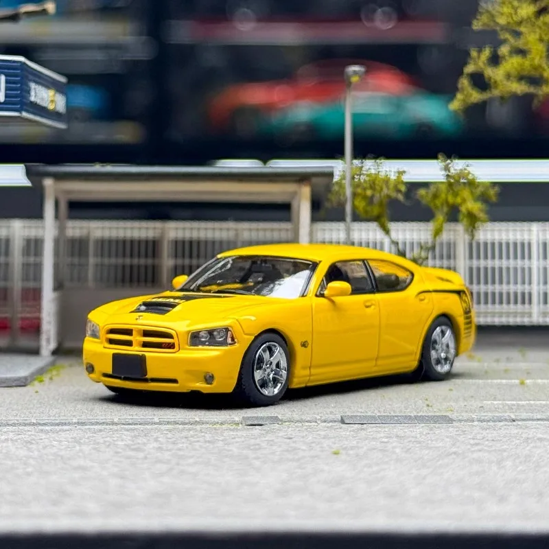 Rollin 1/64 Dodge Charger 08 R/T Metalowy Model Auta Zabawka Odlewany Ciśnieniowo Prezent