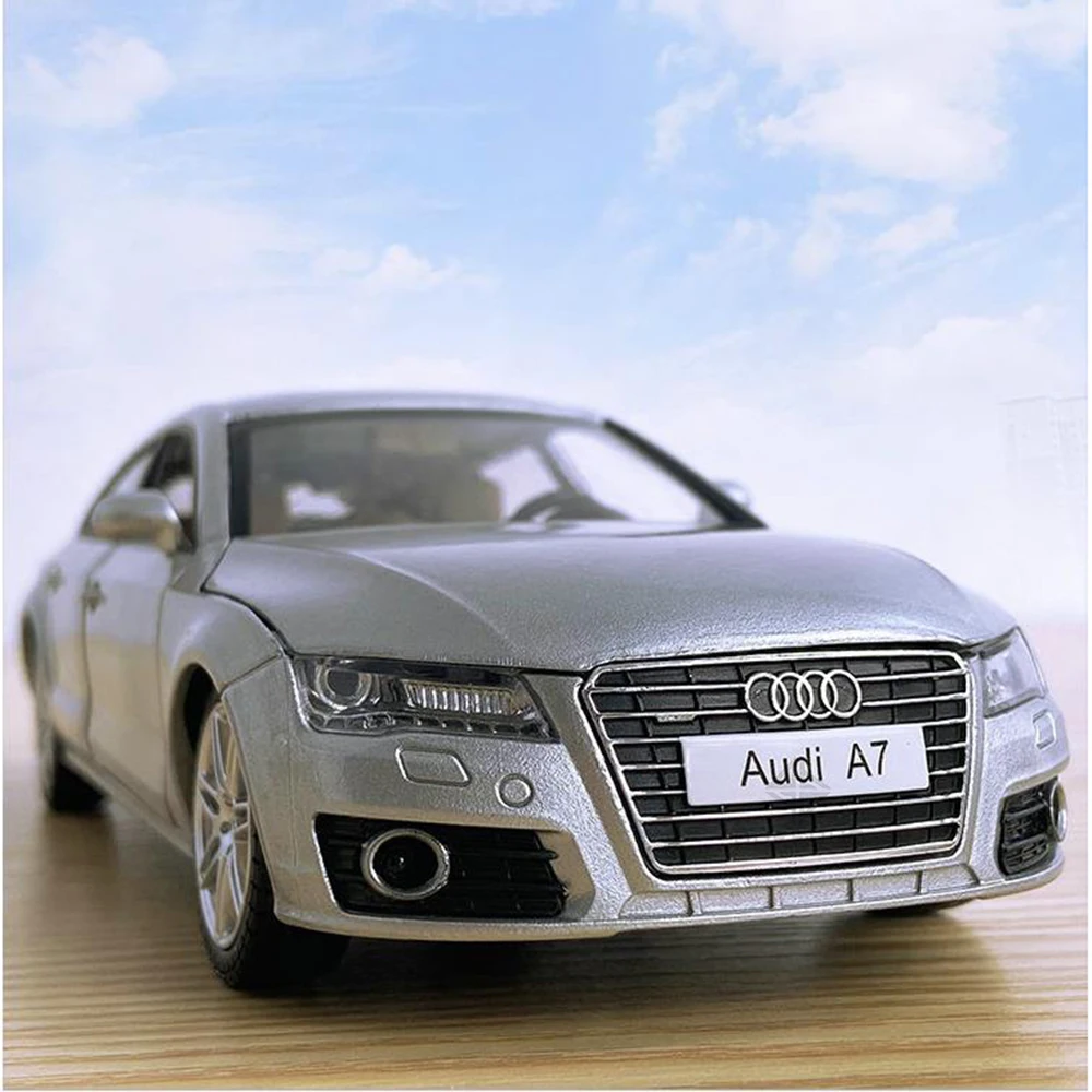 

1/24 Diecast Audi A7 Model Car Zinc Alloy Pull Back Toy Car With Sound Light 4 Doors Opend Vehicle Toys For Children Collection