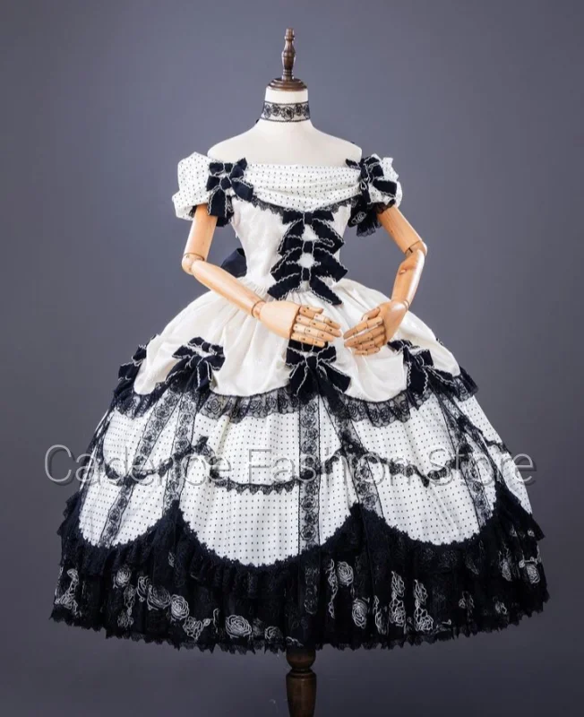 

Средневековое готическое церковное свадебное платье по индивидуальному заказу, короткое темное великолепное свадебное платье Лолиты с бантом и кружевом, украшенное многоуровневым свадебным платьем