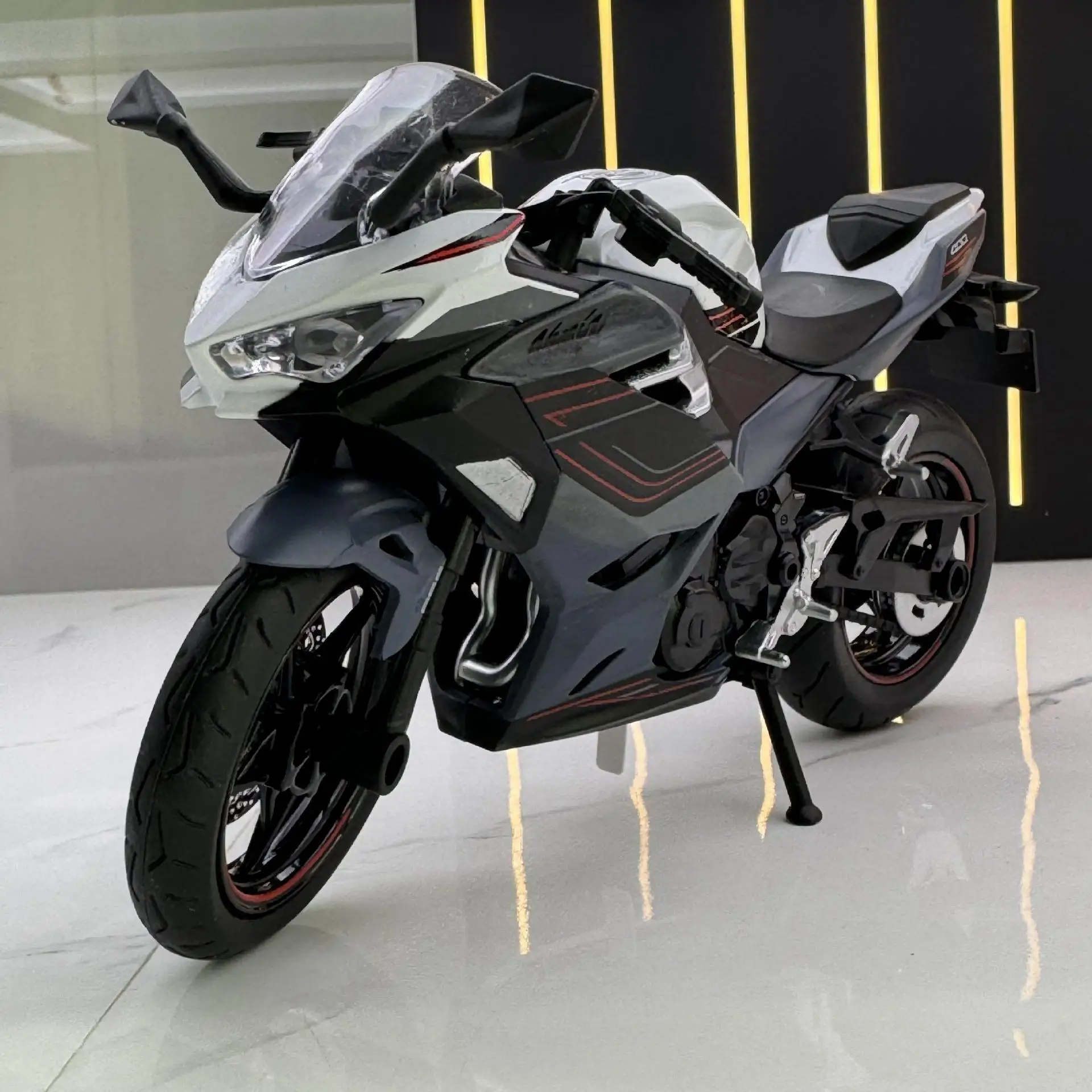 

1:12 Kawasaki Ninja 400 ZX-6R гоночная модель мотоцикла для беговых лыж, металлический уличный звук и свет, подарок для детей