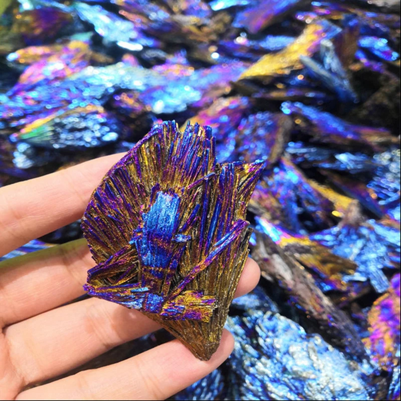 Piedras y cristales de turmalina negra, colores azules naturales y minerales, decoración de cola de cristal de cuarzo Aura de titanio azul