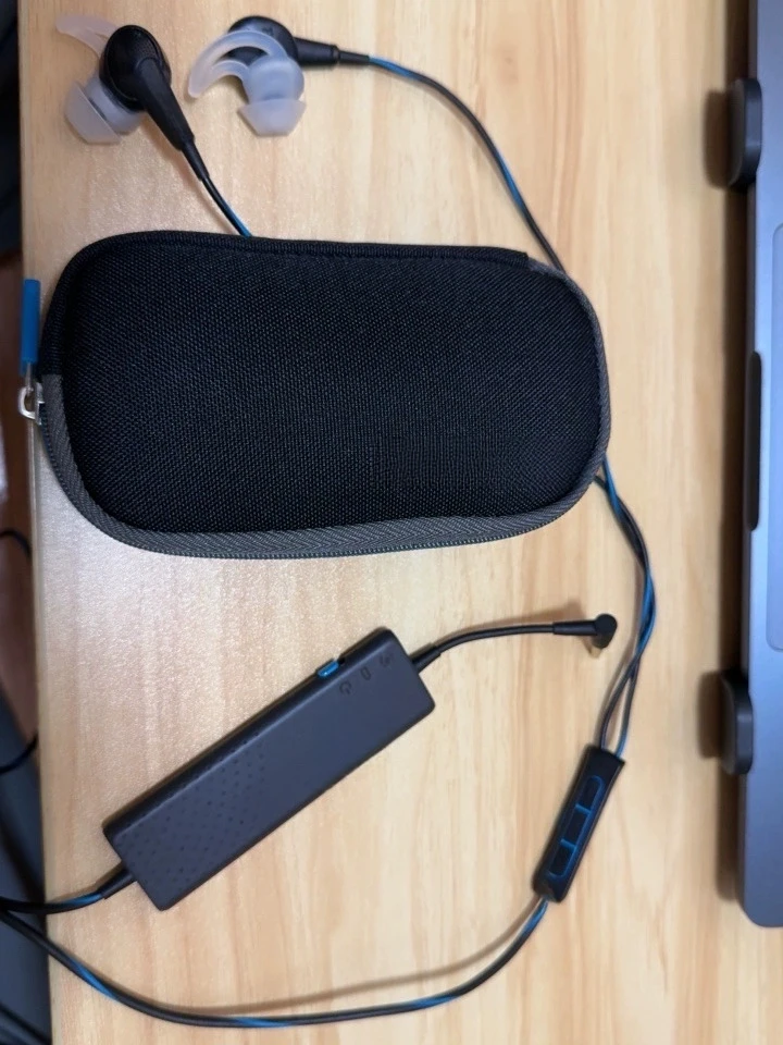 Bose QC20 QuietComfort 20 アクティブノイズキャンセリングイヤホン