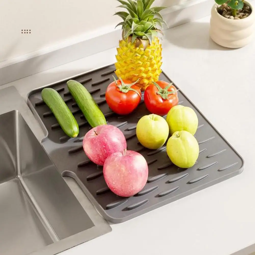 

Silicone Dish Drying Rack Silicone Slope Drain Mat Leak-proof Worktop Protector Set for Drip-free Drying for Kitchen