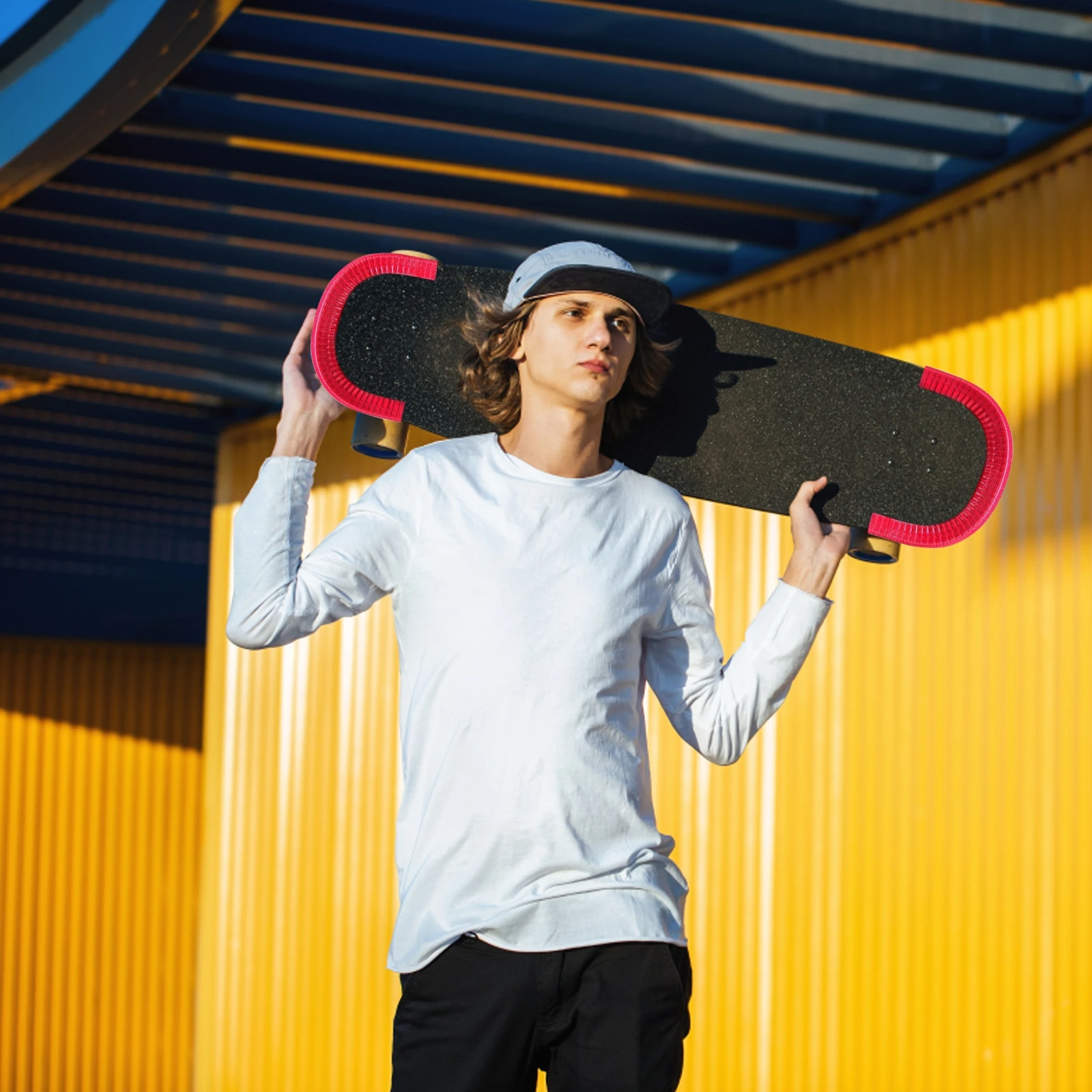 4 pezzi Protezioni per bordi per skateboard Protezioni in acciaio in PVC a forma di U Protezione antigraffio per piattaforma Facile installazione Nessuna attrezzi Skateboard