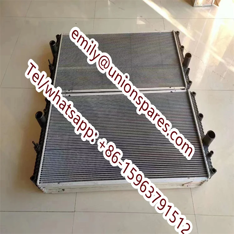 Refroidisseur d'huile hydraulique de radiateur de qualité supérieure 12Y-03-12680 pour Komatsu Bulldozer D51PX-22 système de refroidissement usine de réservoir de refroidisseur d'eau