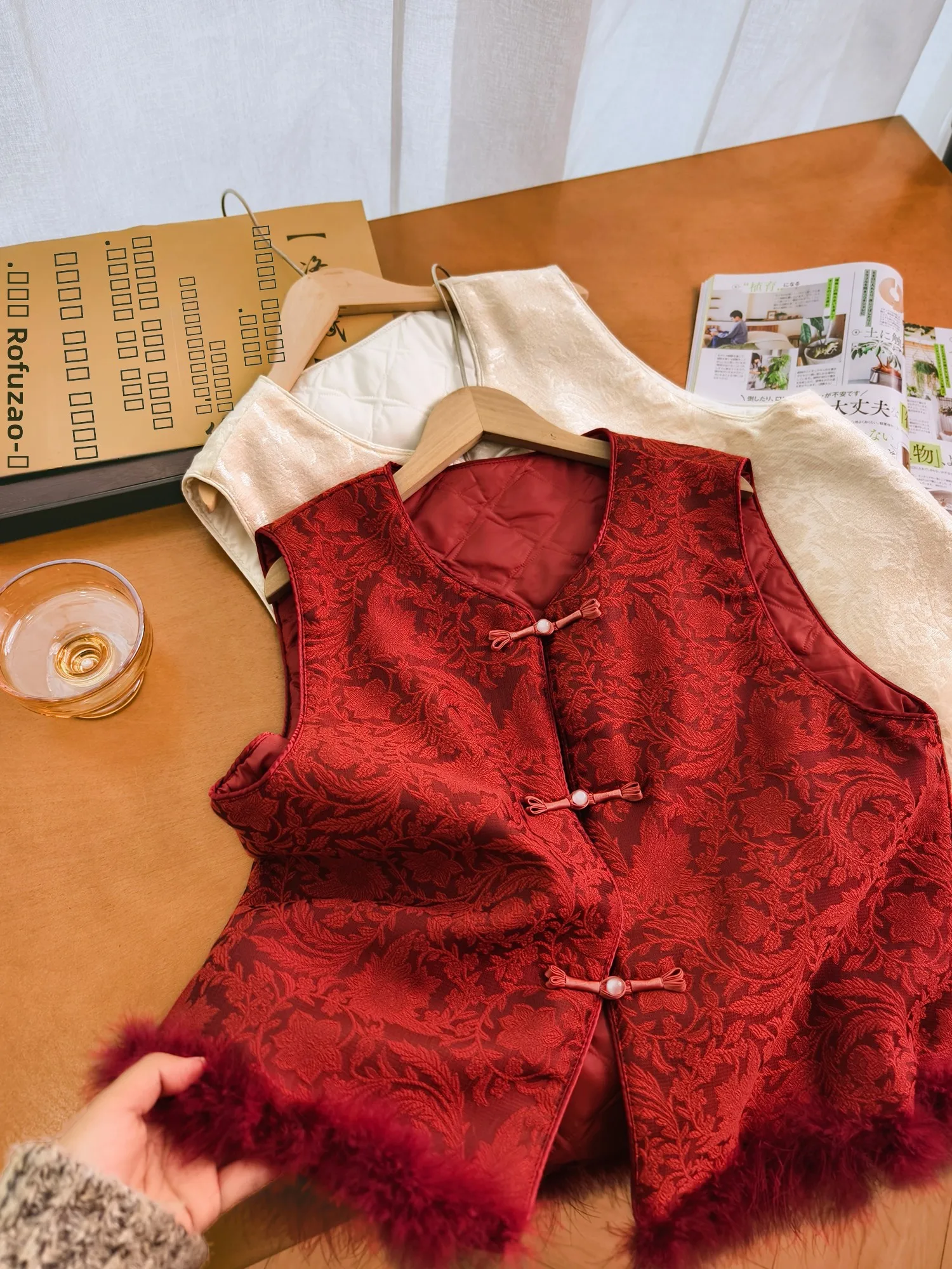 

Свободный женский хлопковый жилет с узором в виде рулонных полосок, повседневная верхняя одежда из дышащего полиэфирного волокна, зимняя мода