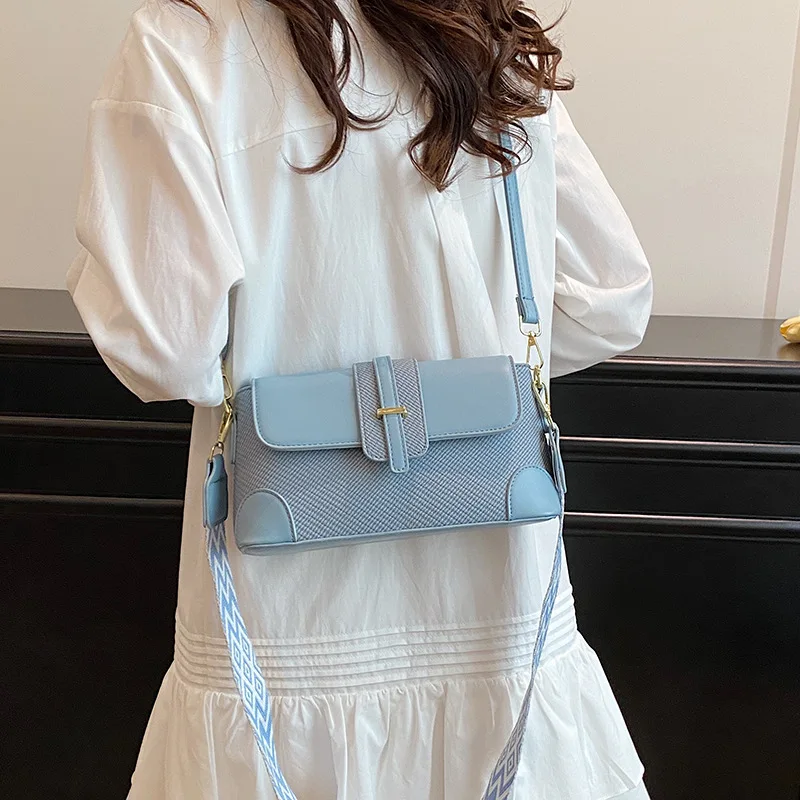 

2025 Early Autumn Commuter Bag, Chic Top Handle Purse for Women, Trendy Shoulder Crossbody, Minimalist Day to Night Tote