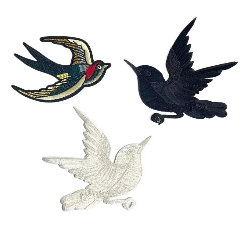 1 Pair Beautiful Bird Fabric Badge Applique Clothes Stickers,Retro Swallow Embroidery Iron On Patches DIY Sewing For Clothing