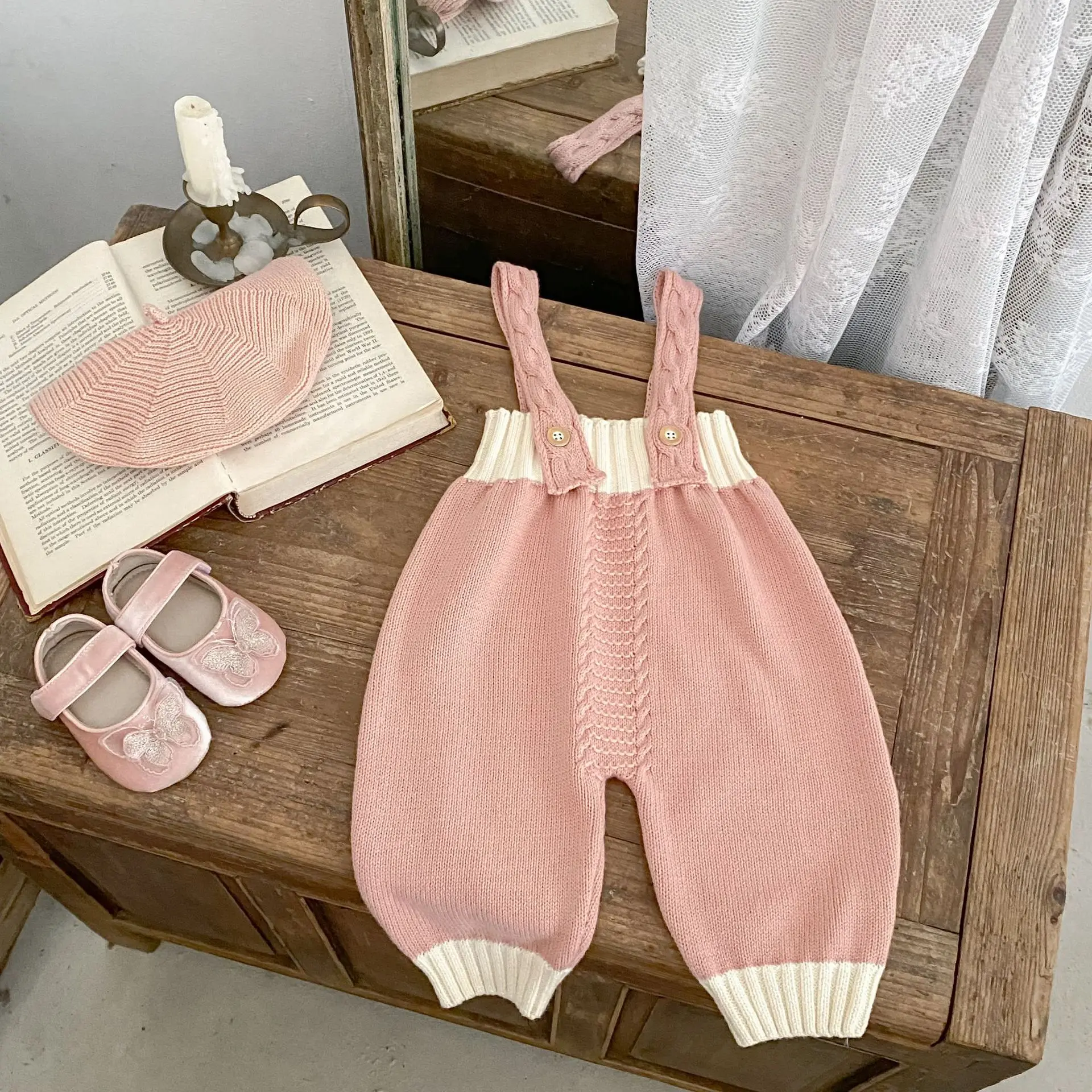 

‌2025 Fall Winter Baby Girls Suspender Knit Pants Cute Overalls for Infants Soft Cotton Sweet Style Toddler Trouser