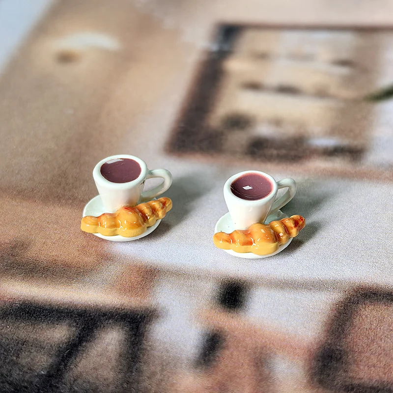 10/30 قطعة دمية فنجان قهوة صغير سبيكة السحر Kawaii مصغرة الإفطار الكرواسون الكعك قلادة Earring بها بنفسك القرط صنع المجوهرات #2