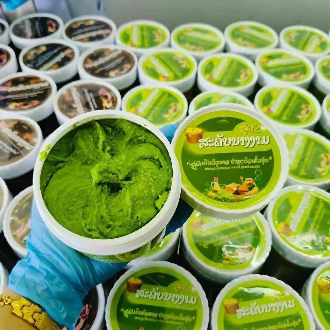 Thai Brightening Body Scrub 700g, Exfoliating & Moisturizing for Smooth, Clean & Non-Greasy Skin