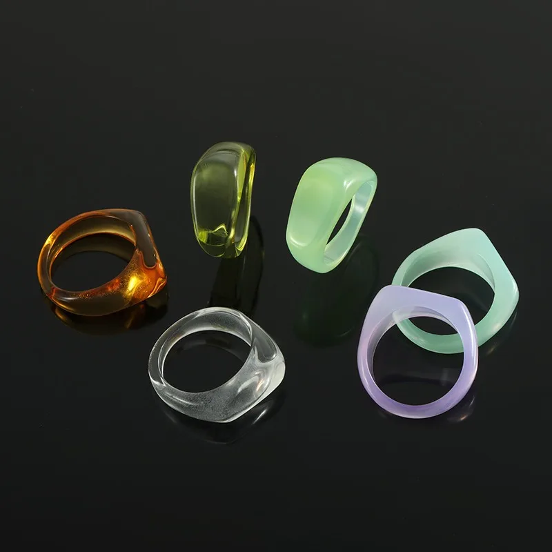 Trend Advanced Colorful Transparent Acrylic Irregular ring for Women Vintage Fashion Aesthetic Jewelry Accessories Decorations