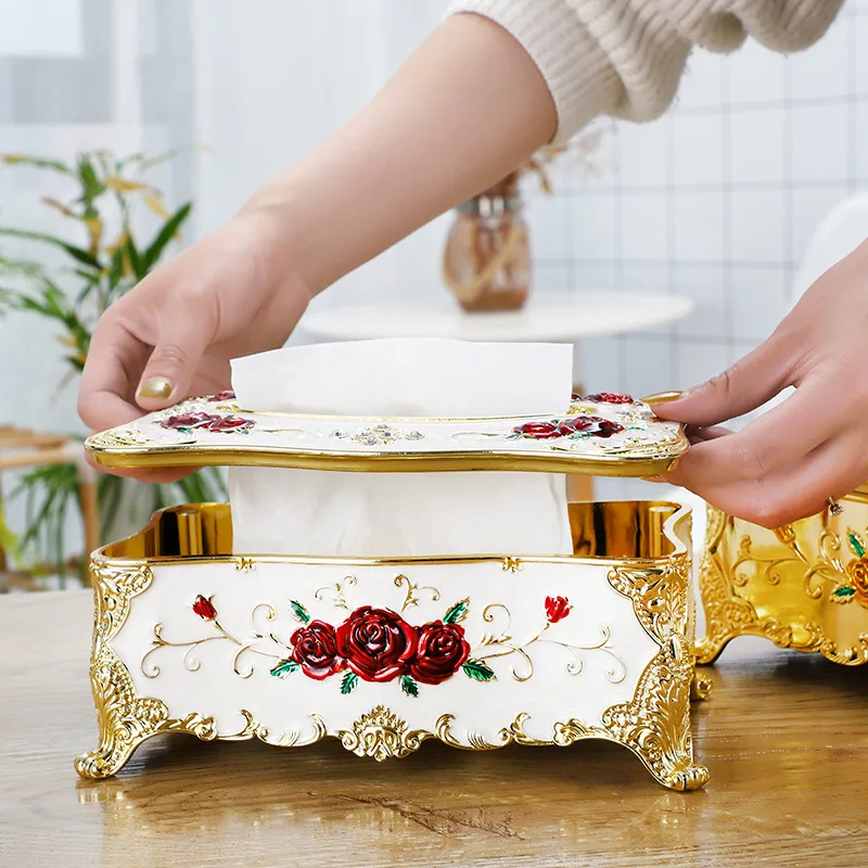 High-end European KTV hotel tissue box, rose paper box, plastic material, various paper boxes for household cars