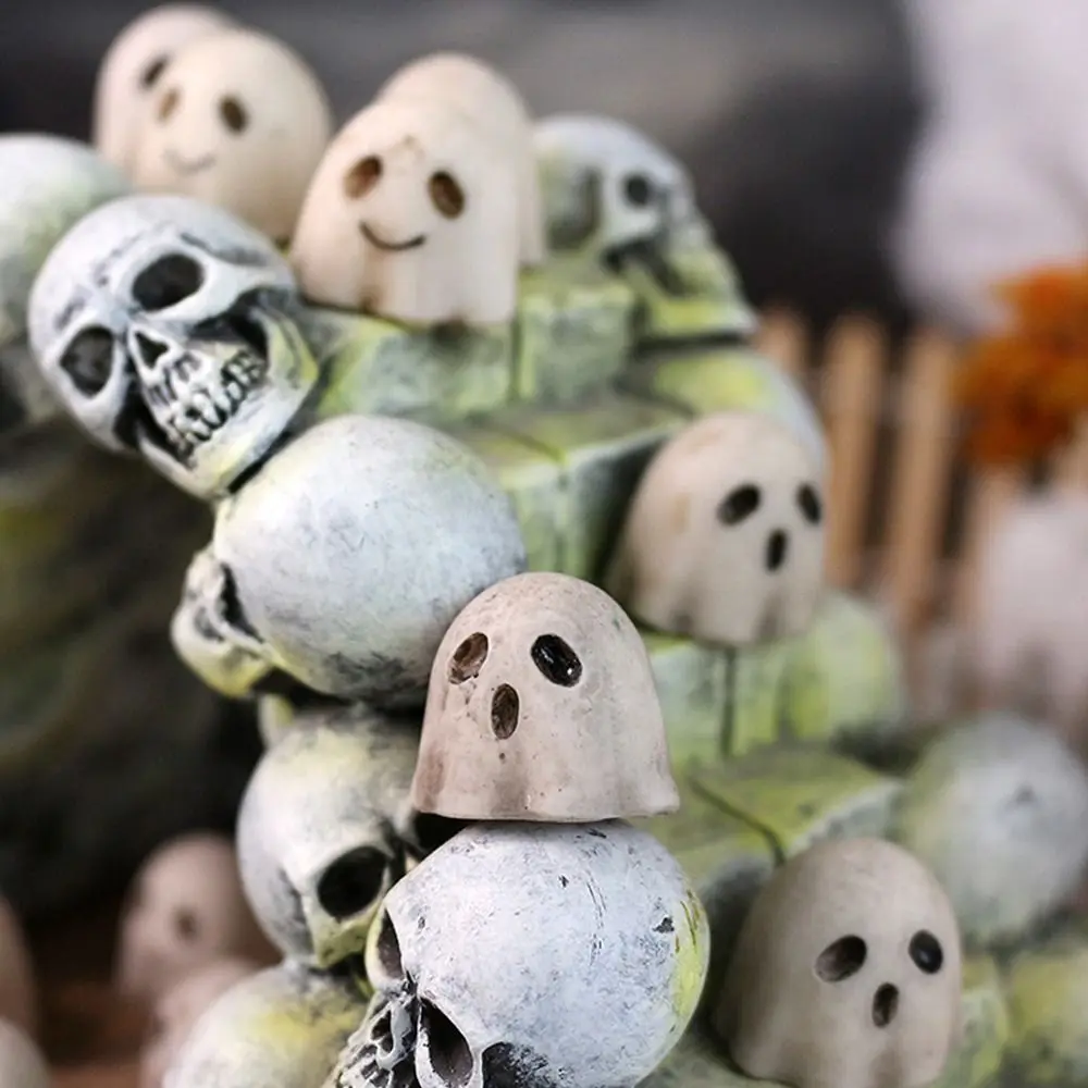 20PCS Resin Halloween Skull Figurine Lightweight Micro Landscape Mini Skull Figurine Bonsai Ornament Fairy Garden