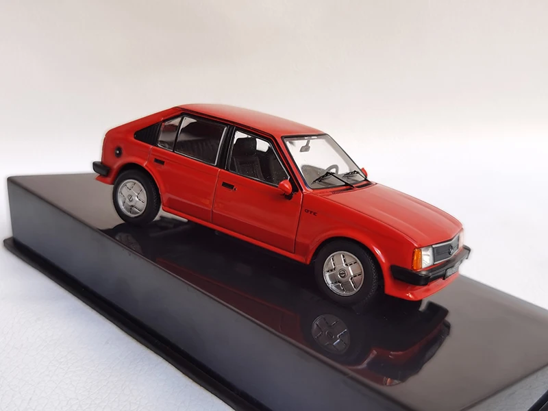 IXO 1:43 Scale OPEL KADETT D GTE 1983 Alloy Car Model Diecast Toy Collectible Ornament Souvenir Toys Cars