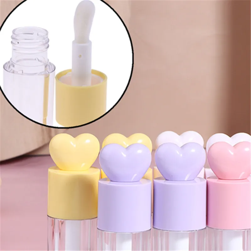 1pcs Cute Creative Heart Shape Lip Gloss Tubes Clear Empty DIY Cylindrical Lips Balm Tubes With Brush Refillable Lipstick Bottle