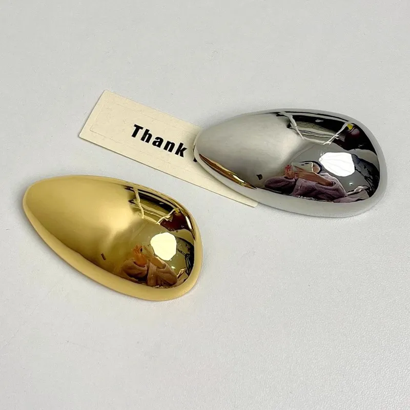 Metal Geometric Glossy Eggshell Broochs for Women Unique Exquisite Suit Corsage Pins Party Jewelry Fashion Accessory