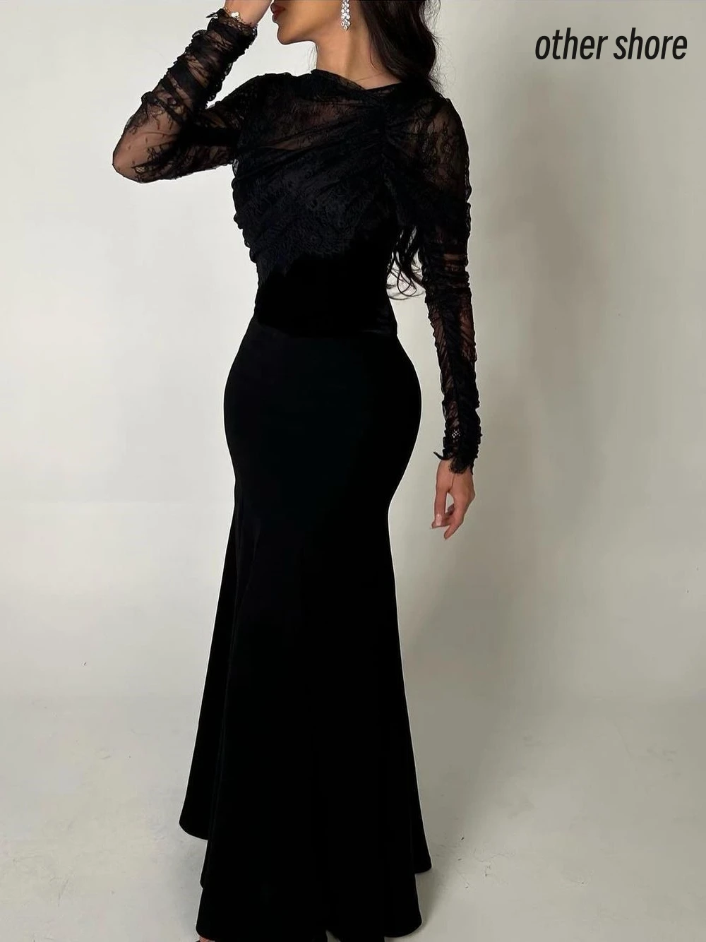 

Other Shore Elegant Vintage Sexy Black Mermaid Lace Ruffle Customize Formal Occasion Prom Dress Evening Party Gowns