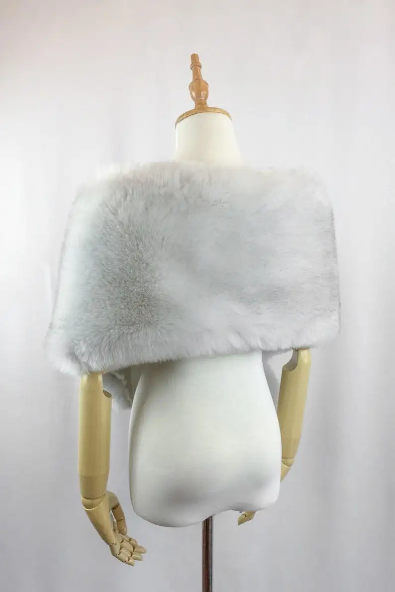 Light Grey / Silver with Black Tips Fur Shawl Wrap Wedding Fur shrug faux Fur Wrap Bridal Faux Fur Stole Fur Shawl Cape