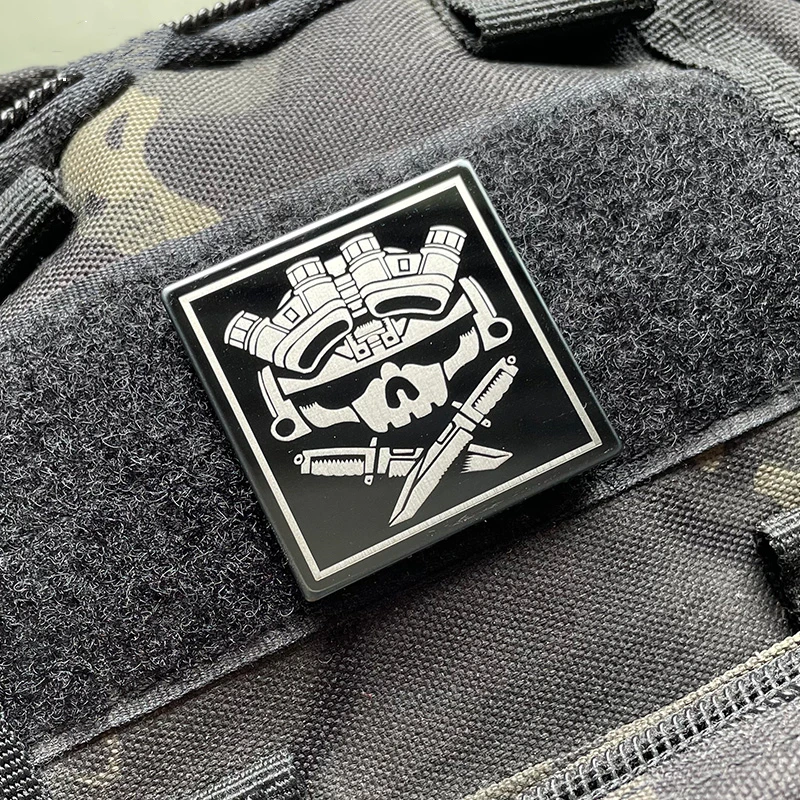 Metal Weapons Patches Navy SEALS TEAM 550W Precaution Danger Water Bomb Skull Base DIY Tactical Badges with Hook HK416