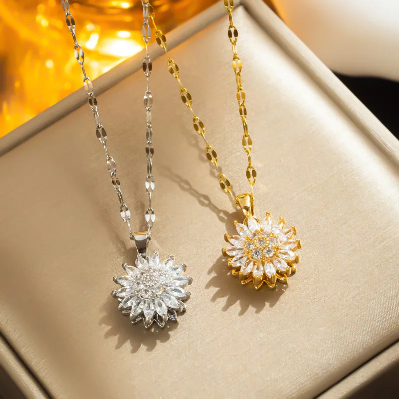 

Dropshipping Dainty Shiny Spinning Sunflower Pendant Necklace Zircon Decorated Jewelry Gift for Women Girls