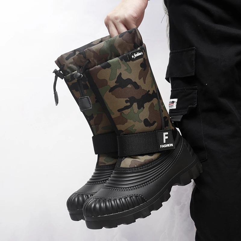 Autumn and Winter Large Size Outdoor Cotton Shoes for Men, Fleece-Lined Warm Snow Boots