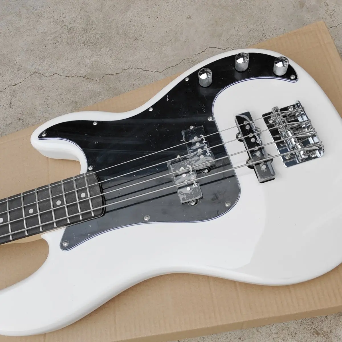 New Affinity Electric  PJ Bass Professional Performance