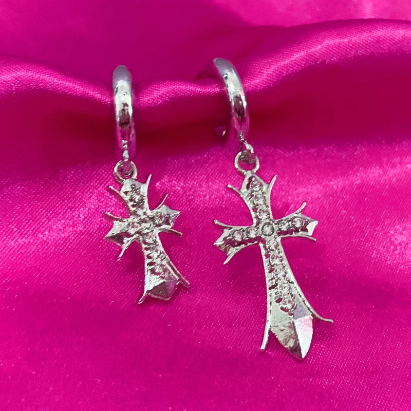 Grunge Rock Punk Shiny Crystal Cross Stud Earrings Cool Accessories Irregularity Earrings for Women Korean Fashion Jewelry Cool