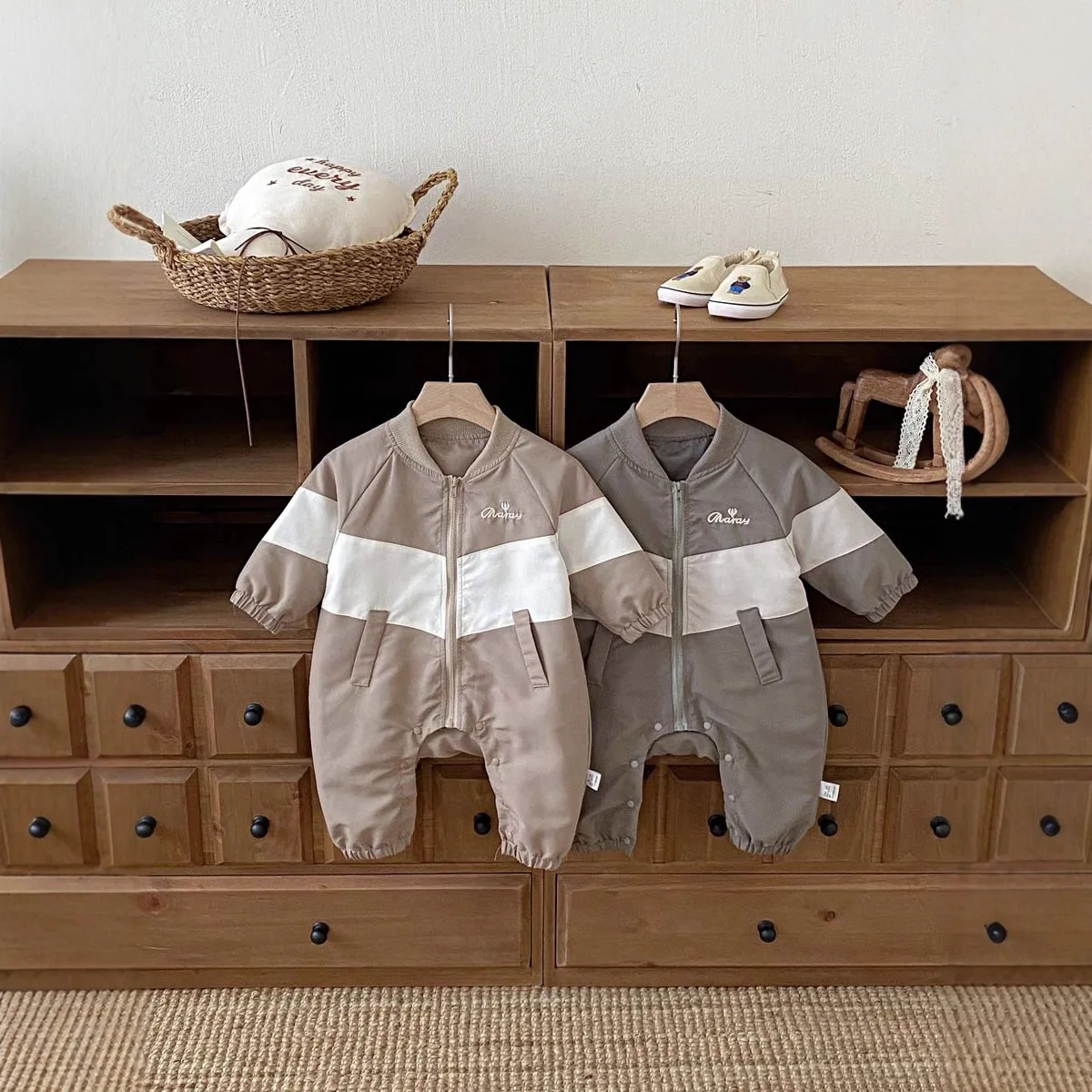 Baby Clothes, Jumpsuit, Spring and Autumn Clothing, New Styles for Boys and Girls, Cardigans, Crawling Clothes, Long Sleeves