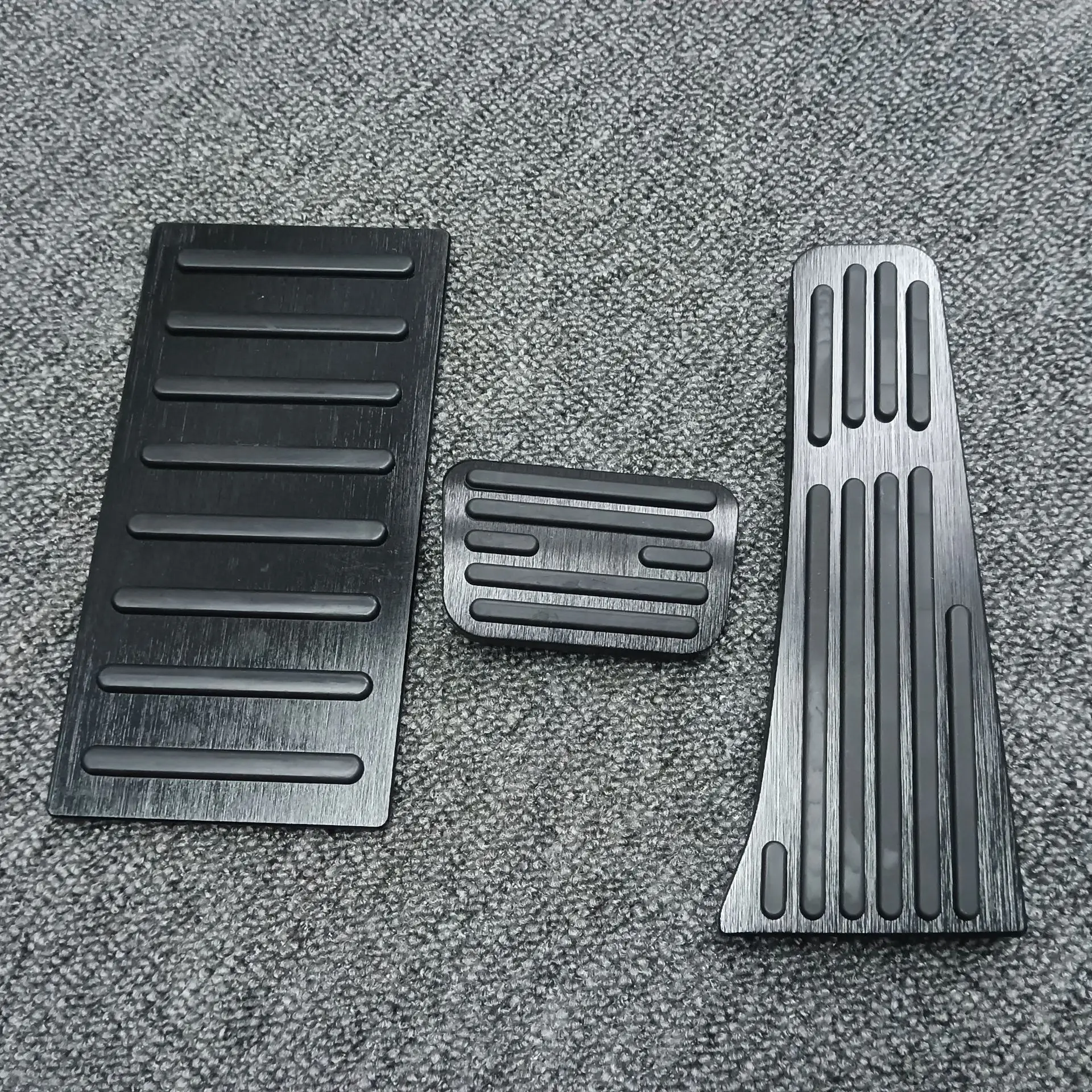 

For DENZA D9 Automotive Accelerator Pedal Aluminum Alloy Or Brake Pedal Manual Accelerator Pedal