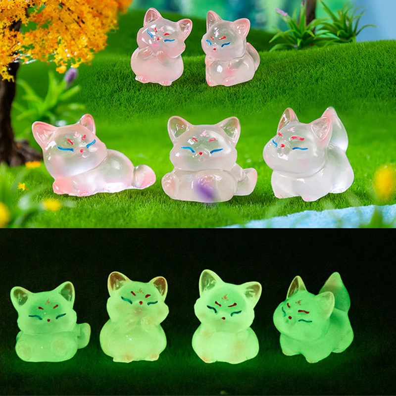 Luminous Fox Micro Landscape Ornaments Glowing Animal Dollhouse Miniature Garden Crafts Surprise Box Accessory Car Interio Toy