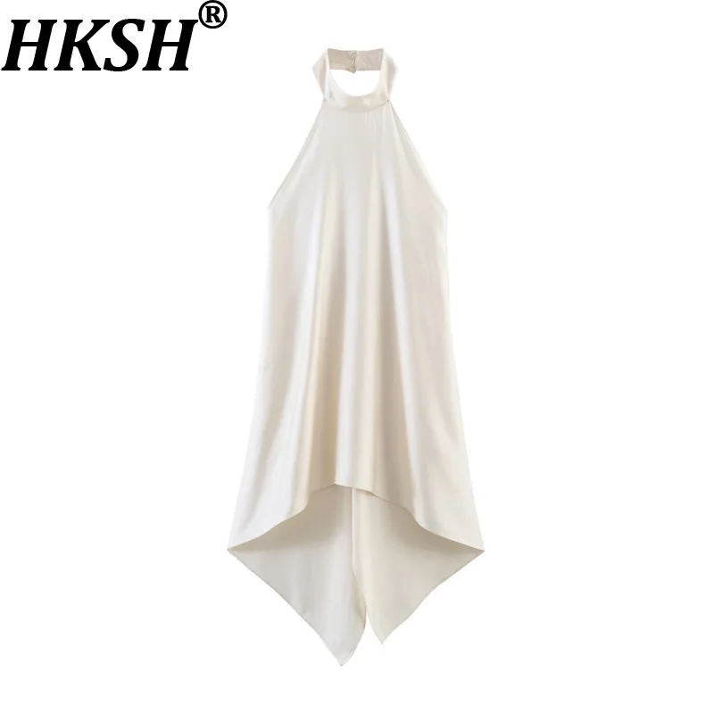 

HKSH Women Sexy Vest Backless Halter Neck Solid Color Versatile High-end Chic French Trendy Hot Tank Top New Summer 2026 HK21059