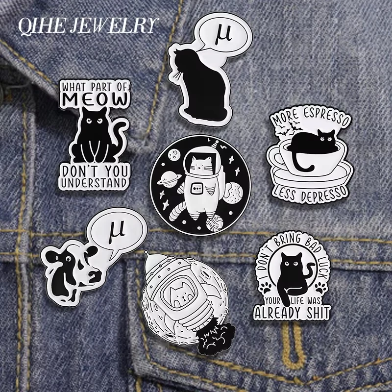 Punk Black Cat Brooch Enamel Pins Cartoon Space Rocket Astronaut Cat I Don't Bring Bad Luck Brooch Bag Lapel Badge Jewelry Gifts
