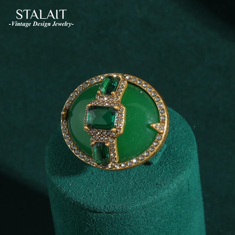 

Luxury Gold Color Green Natural Stone Zircon Oval Vintage Rings Pearls for Woman Party Gift Antique Jewelry Korean Designer Open