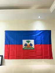 Darmowa wysyłka Flaga Haiti 90x150cm 100% niebieski czerwony poliester 2-stronna drukowana flaga narodowa Haiti Sports