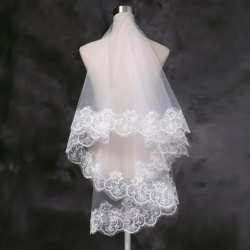 

Romantic Wedding Veil White Ivory One Layer Lace Appliques Edged Short Cosplay Bridal Veils