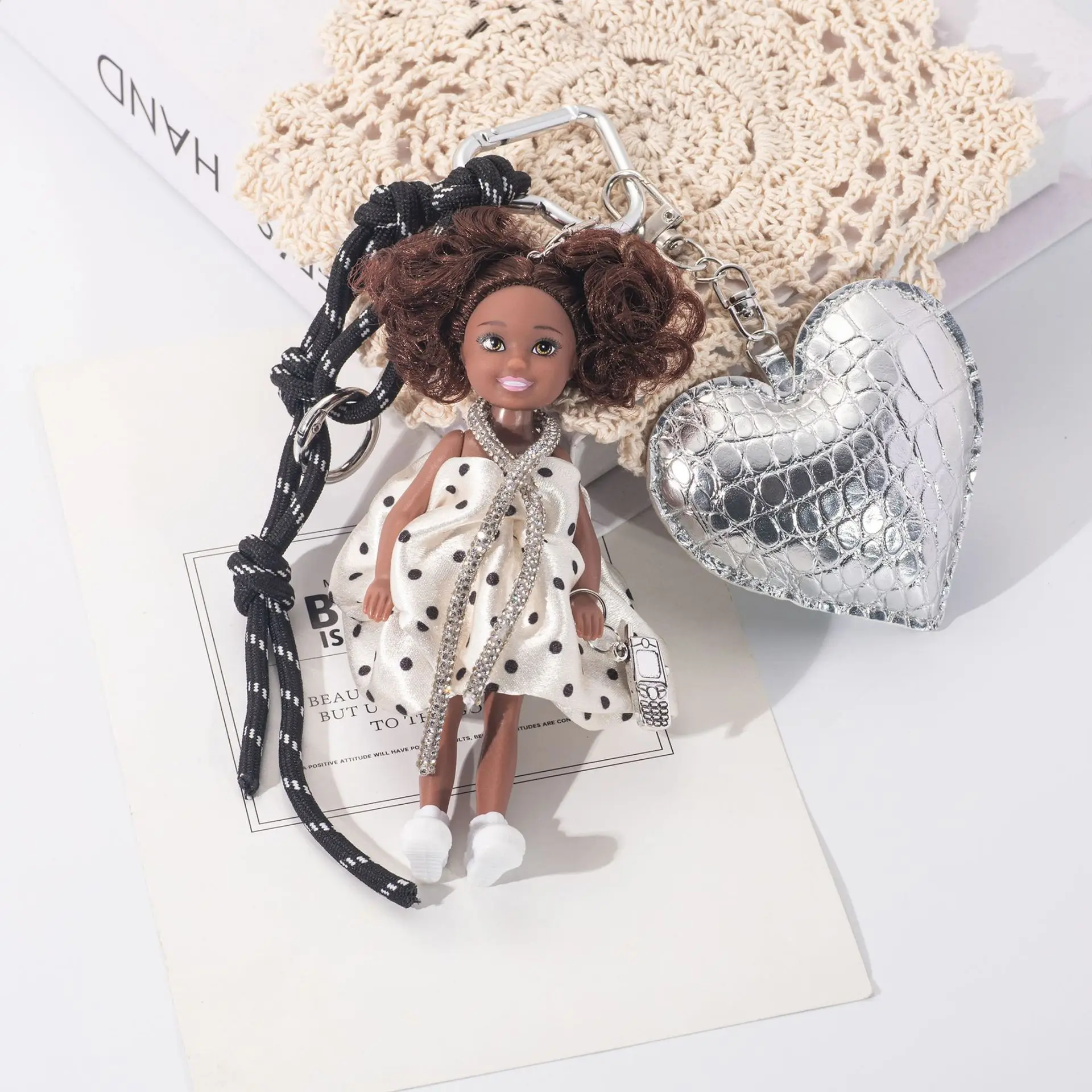 شعبية لطيف الأفريقية بابي دمية على شكل أميرة مفتاح قلادة موضة البولكا نقطة فستان أسود الجلد دمية على شكل أميرة حقيبة ديكور هدية عيد ميلاد