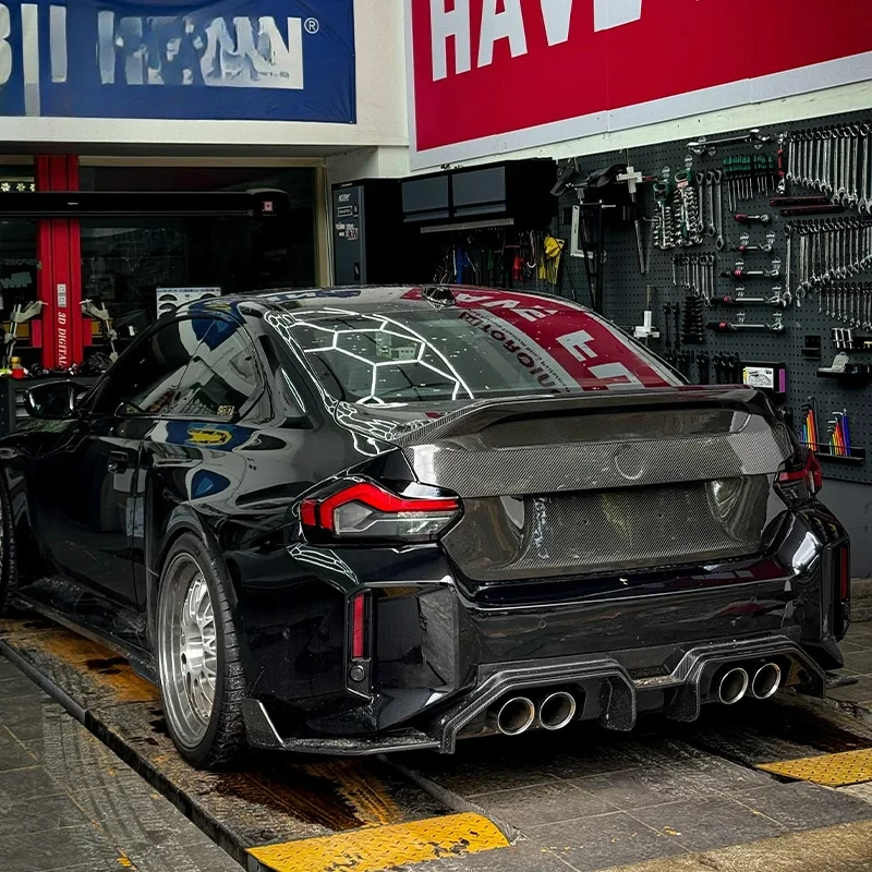 

Premium-Grade FORBMW G87 M2 2023-Present V-Type Dry Carbon Fiber Rear Luggage Cover