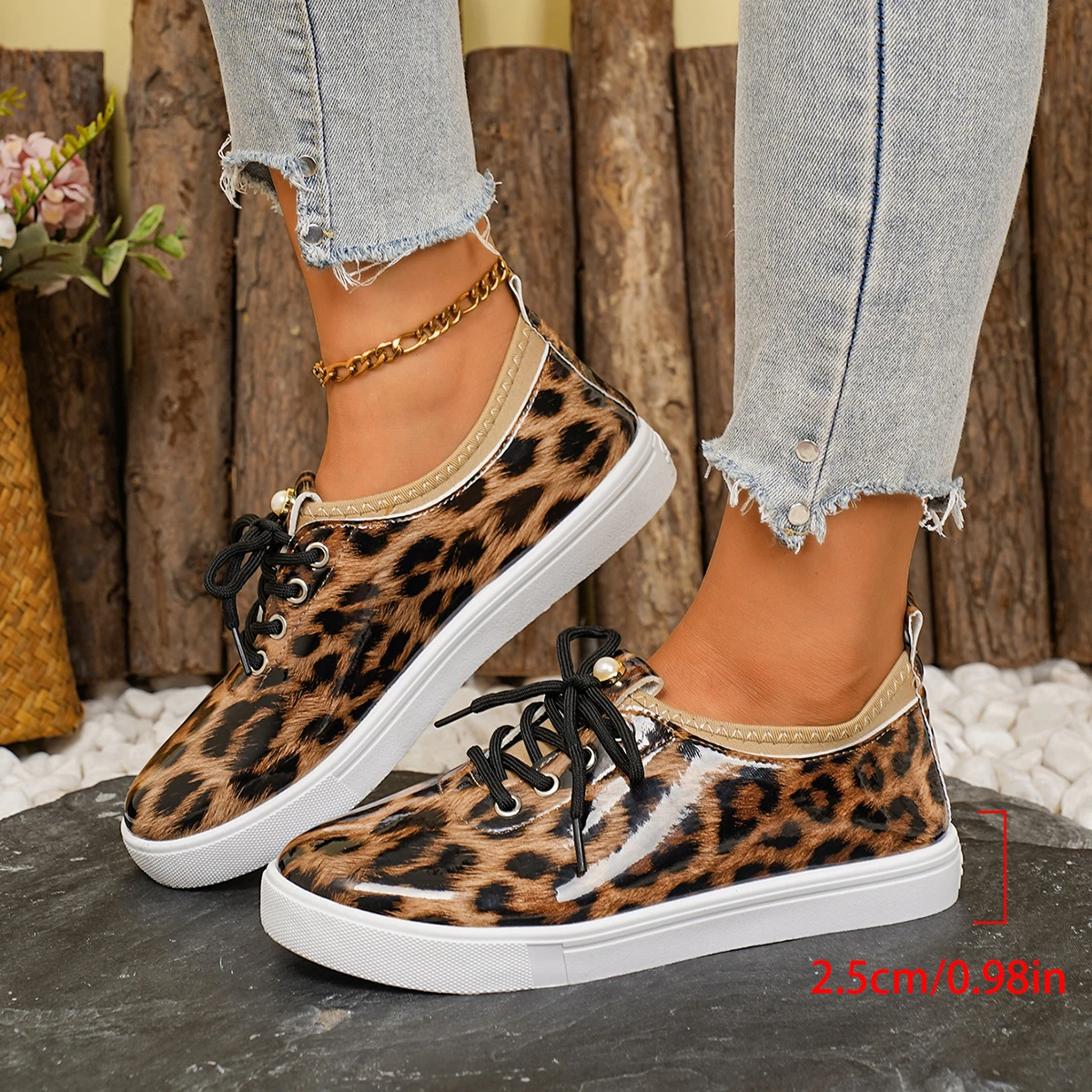 Sneakers Women New Sports Shoes Spring/autumn Fashion Leopard Round Toe Lace Up Comfortable Lightweight Flat Shoes for Women