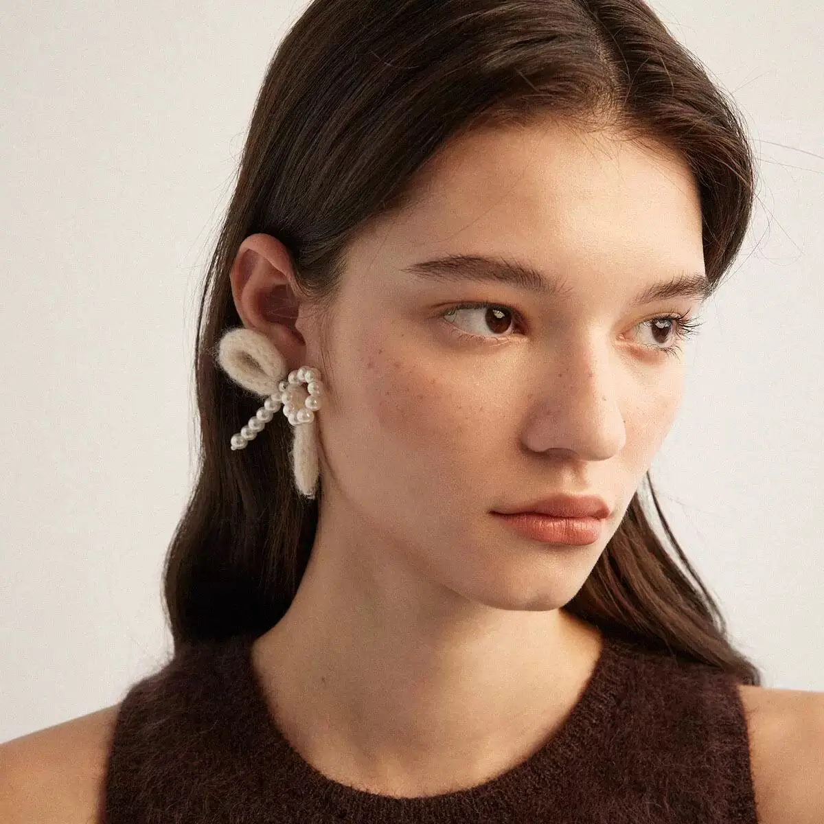 Withered Bow Shaped Earrings Exude A Sense Of Luxury And Niche Appeal Jewelry Earrings Women's Earrings Ear Cuffs