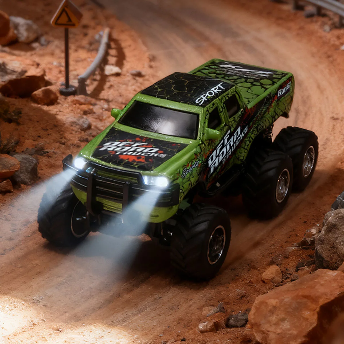 1: 64 mini zdalnie sterowany pojazd terenowy, wykonany ze stopu metalu, z efektami świetlnymi, regulowaną prędkością i amortyzowaną podwoziem